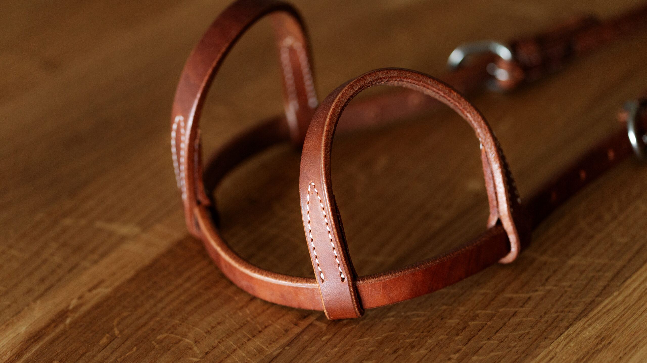 EE Tack Harness Kopfstück Herman Oak Leather Doppeleinohr – Bild 7