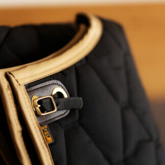 BIG "D" All American Decke in black/beige