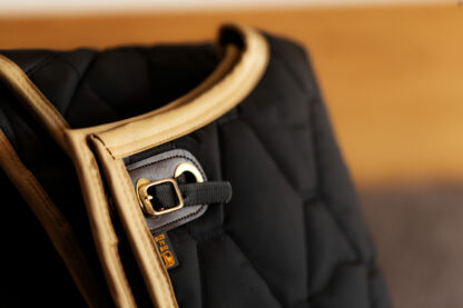 BIG "D" All American Decke in black/beige