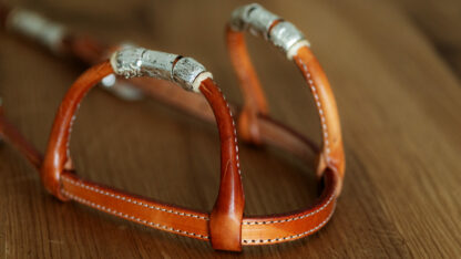 EE Tack Ks Herm. Oak Leather Silver Buckle & Roller Doppeleinohr – Bild 3