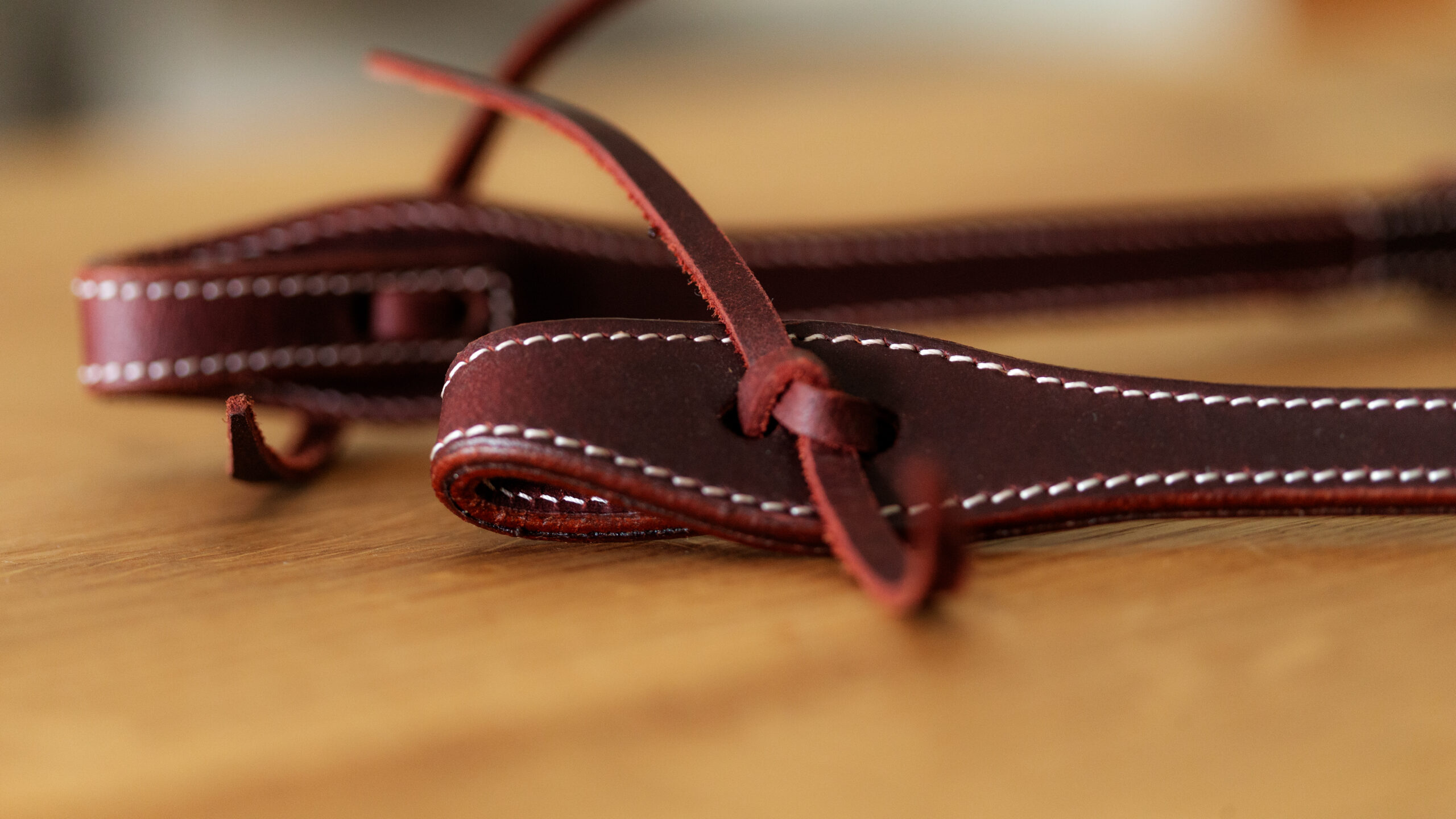 EE Tack Kopfstück Latigo Stitched Doppeleinohr – Bild 5