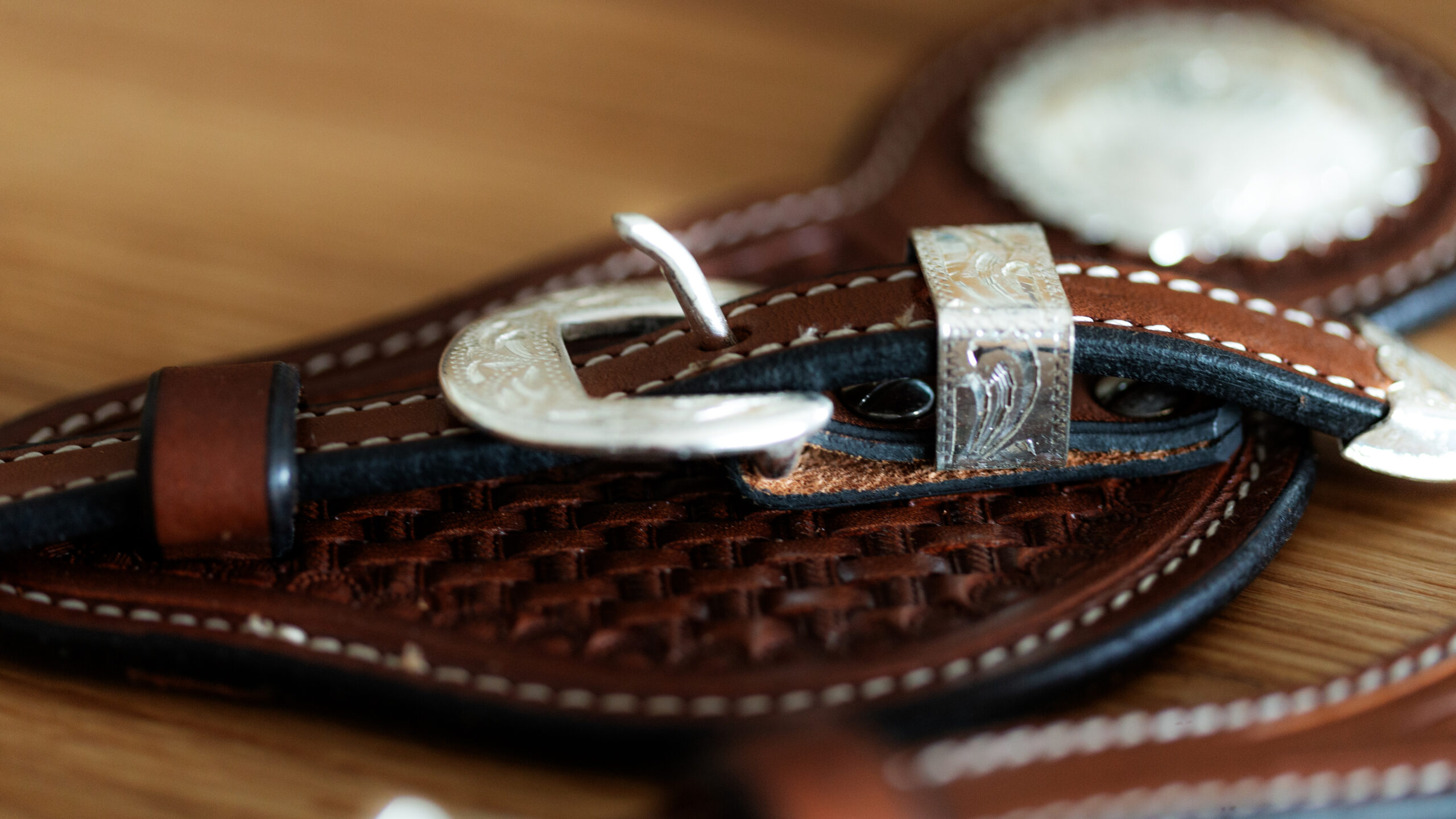 Sporenriemen Silver Buckle Set Großer Silver Concho US Leder – Bild 11