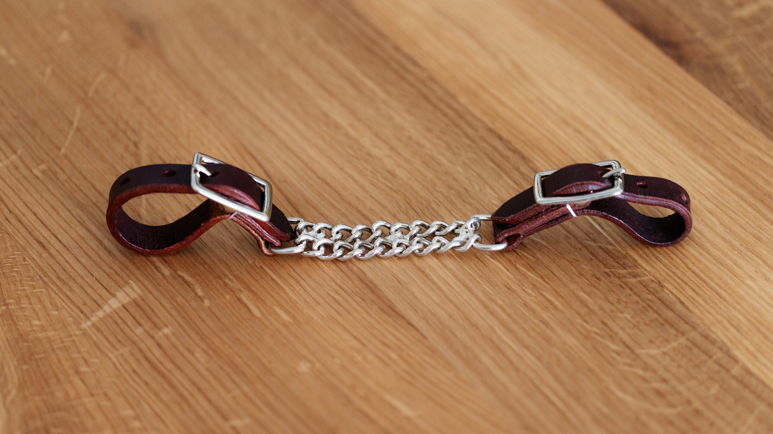 EE Tack Kinnkette Latigo Leder