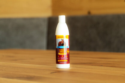 Teskey´s Laser Sheen Konzentrat (ergibt ca. 3,8 Liter fertiges Laser Sheen/Mähnenspray) – Bild 4